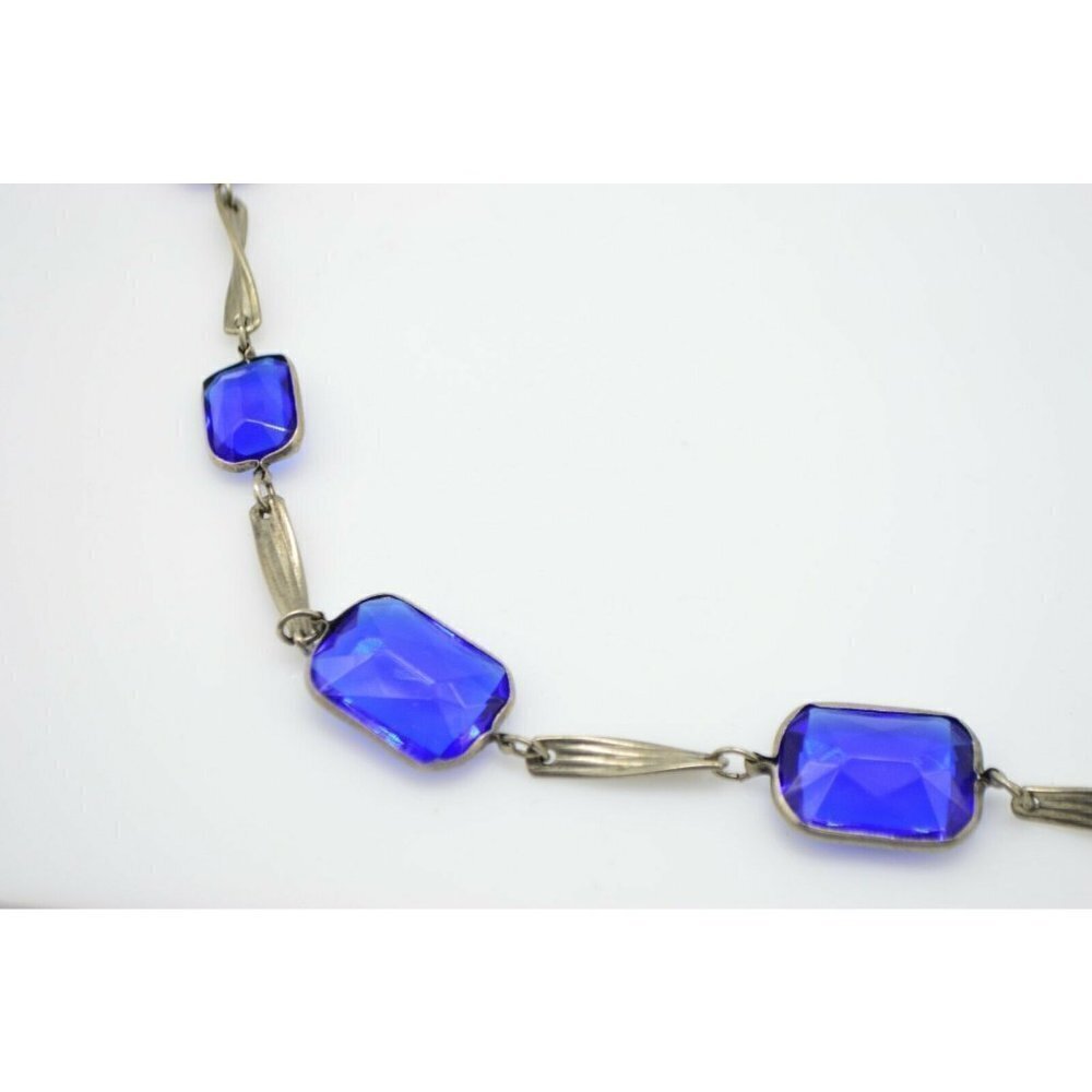 Blue Plastic Rhinestone Graduated Chain Link Art - Picture 3 of 5